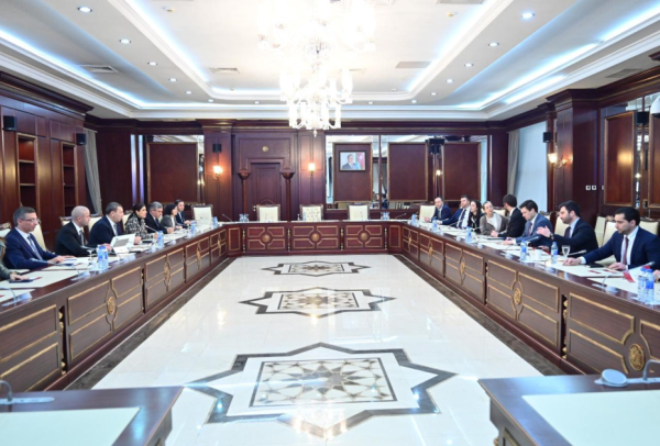 Milli Məclisdə ABŞ Konqresi Nümayəndələr Palatasının Xarici məsələlər komitəsinin çoxluğunun peşəkar